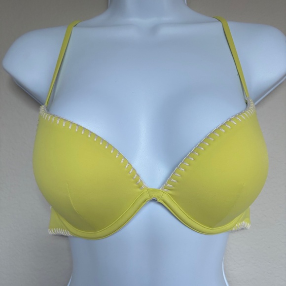 Victoria's Secret Bikini Top Yellow Crochet Underwire Padded Women Bra Size 32C - Picture 1 of 3